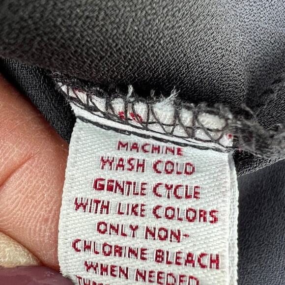 JM Collection long sleeves, V-neck, black ombre tunic.  Women's size 14 - Picture 12 of 12